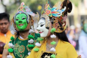 Lengkap Tari Topeng Betawi Sejarah Pola Fungsi Kostum Video