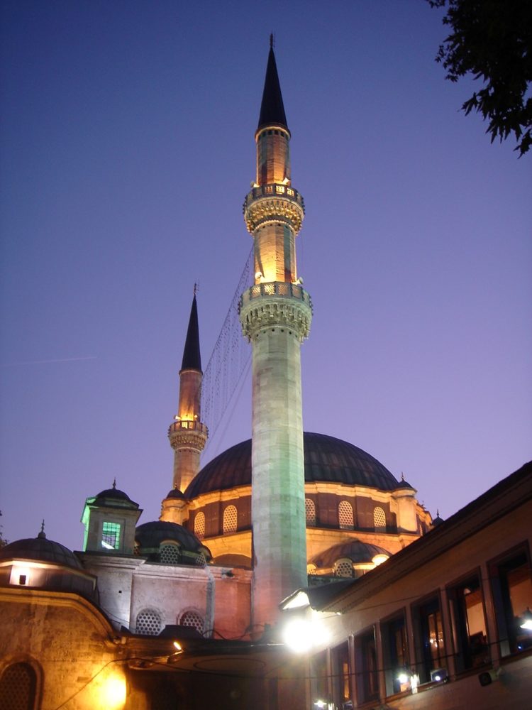 gambar masjid jin