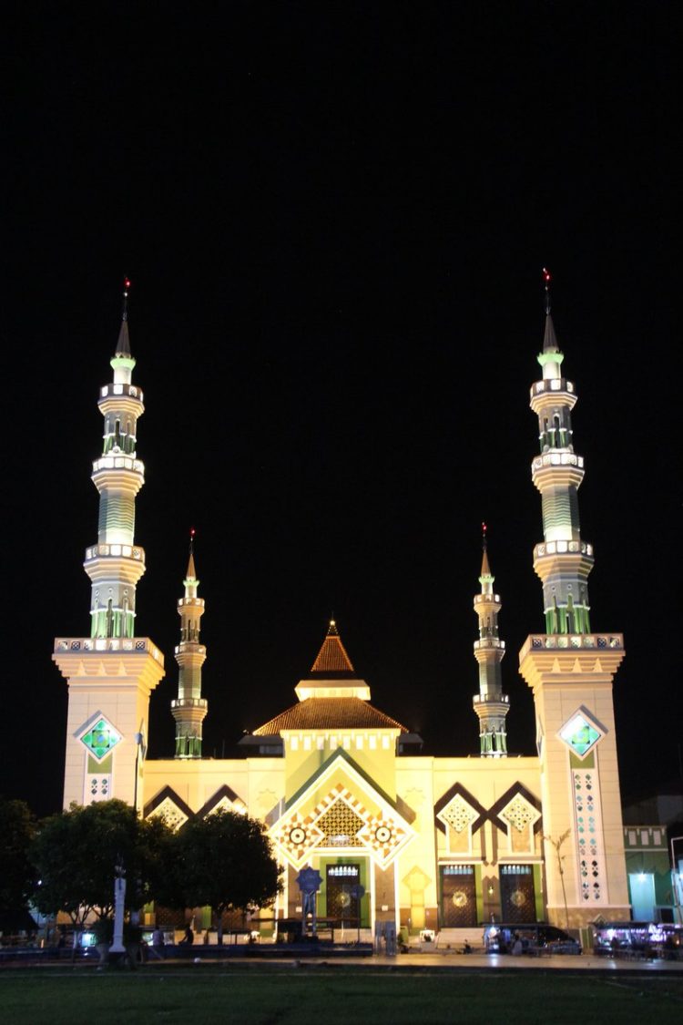 gambar 3 dimensi miniatur masjid
