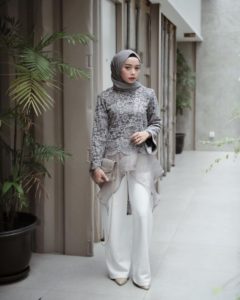 60+ Kebaya Modern (MODEL, HIJAB, REMAJA, BROKAT, TERBARU)