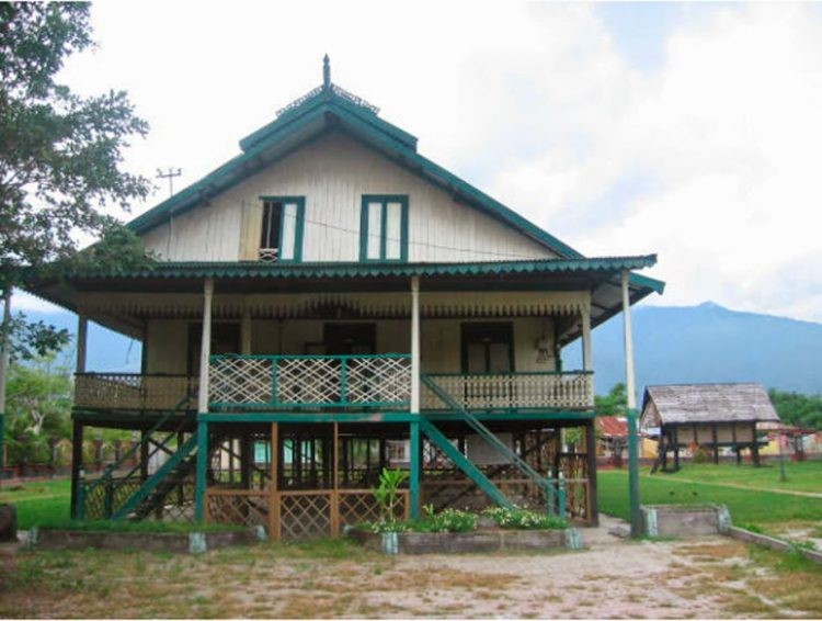 7 rumah adat di waerebo