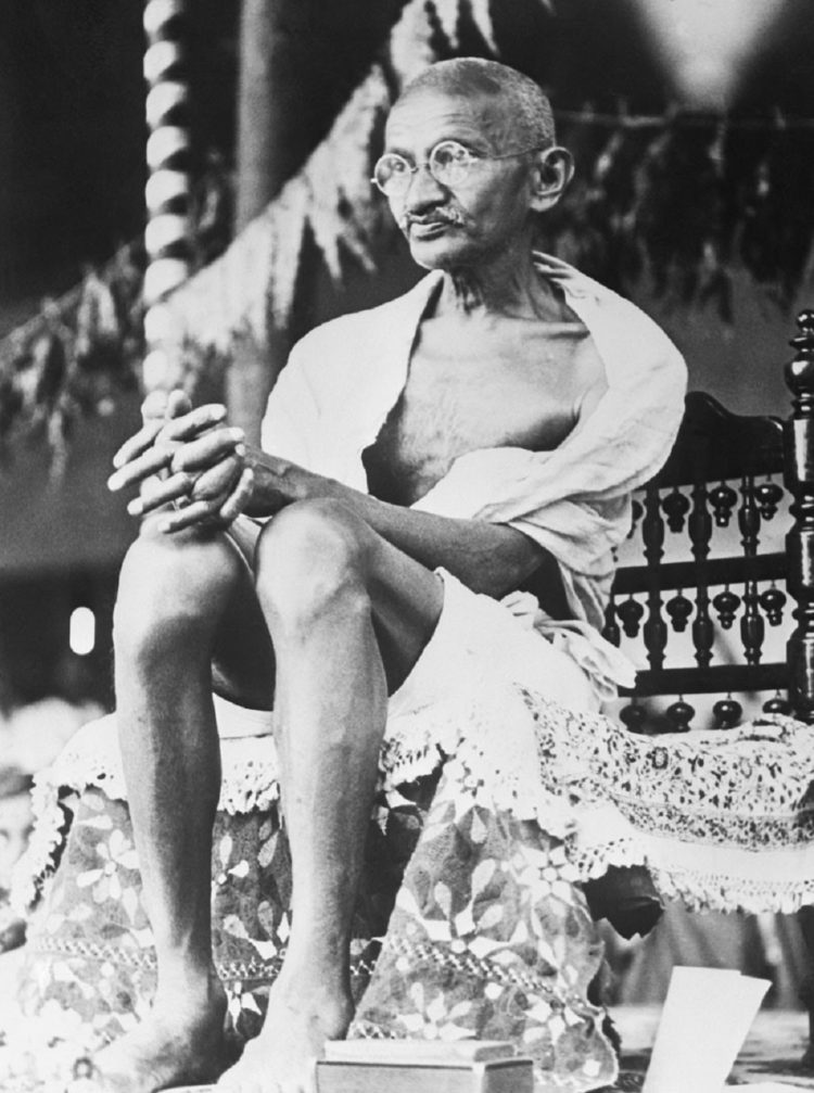 Perjuangan anti kekerasan dengan puasa ala Mahatma Gandhi 