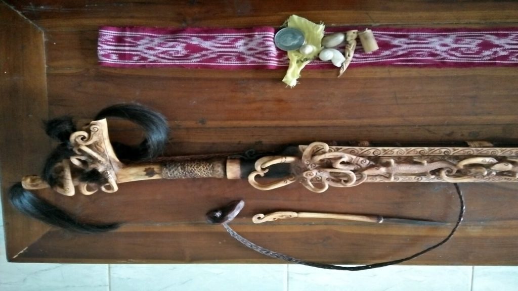 7 Senjata Tradisional Kalimantan Barat Beserta Penjelasannya