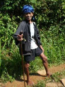 4 Pakaian Adat Banten / Baduy Lengkap Dengan Nama & Gambar