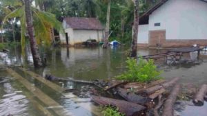 Pengertian Banjir (PENYEBAB, DAMPAK, PROSES, MACAM)